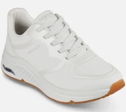 SKECHERS Arch Fit S-Miles - Mile Makers WHT Clearance