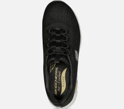SKECHERS Arch Fit Vista BKGD New