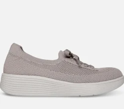 SKECHERS Relaxed Fit: Arch Fit Laguna TPE Clearance