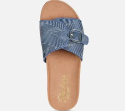 SKECHERS Relaxed Fit: Lifted Comfort - Restless Wave NVY Fashion